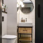 Ht Nest Coliving Варшава
