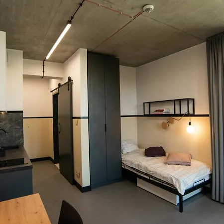 Ht Nest Coliving Apartman *
