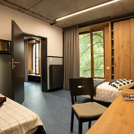 Ht Nest Coliving *
