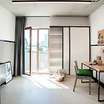 Ht Nest Coliving Varsovie